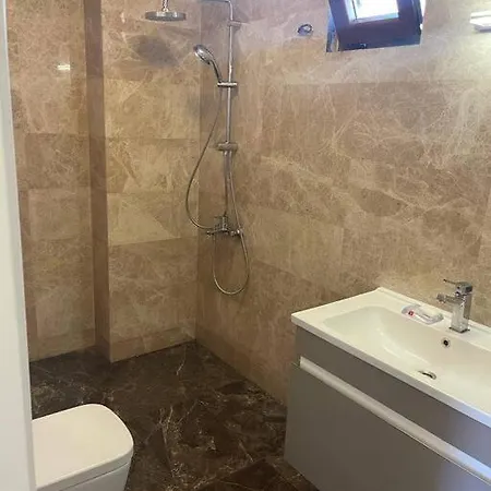 Full Manzarali Yeni Yapilmis Hotel